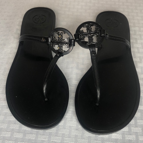 Tory Burch Shoes - 🌺 Tory Burch Sandals Size 8